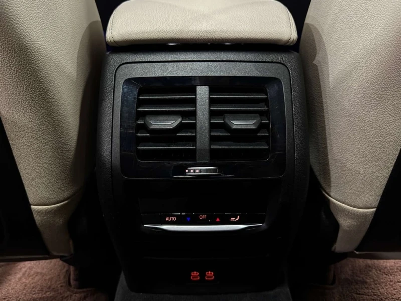 BMW X3 * xDrive30i * CARFAX * БЕЗ ПЪРВОНАЧАЛНА ВНОСКА, снимка 11 - Автомобили и джипове - 53198893