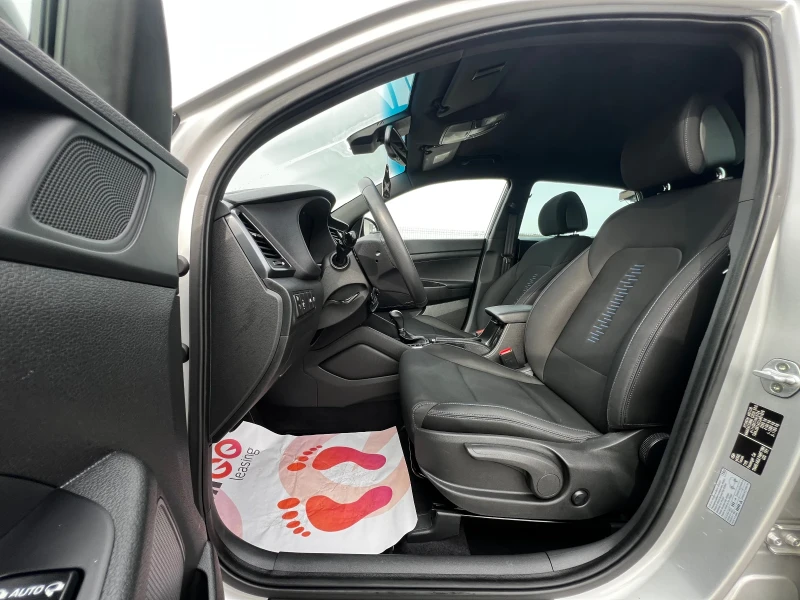 Hyundai Tucson IX35* 4x4* Key Less* , снимка 6 - Автомобили и джипове - 53432567