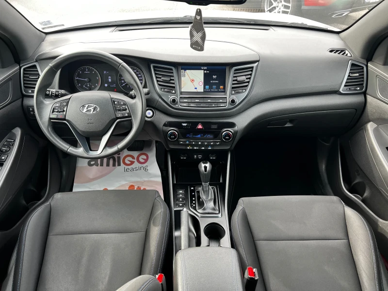 Hyundai Tucson IX35* 4x4* Key Less* , снимка 12 - Автомобили и джипове - 53432567