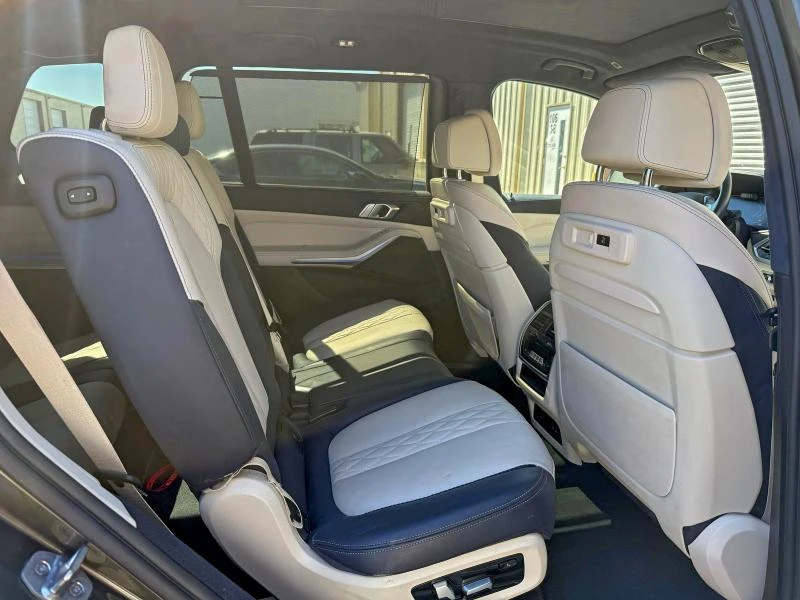 BMW X7 3.0L 6 All wheel drive - изображение 8