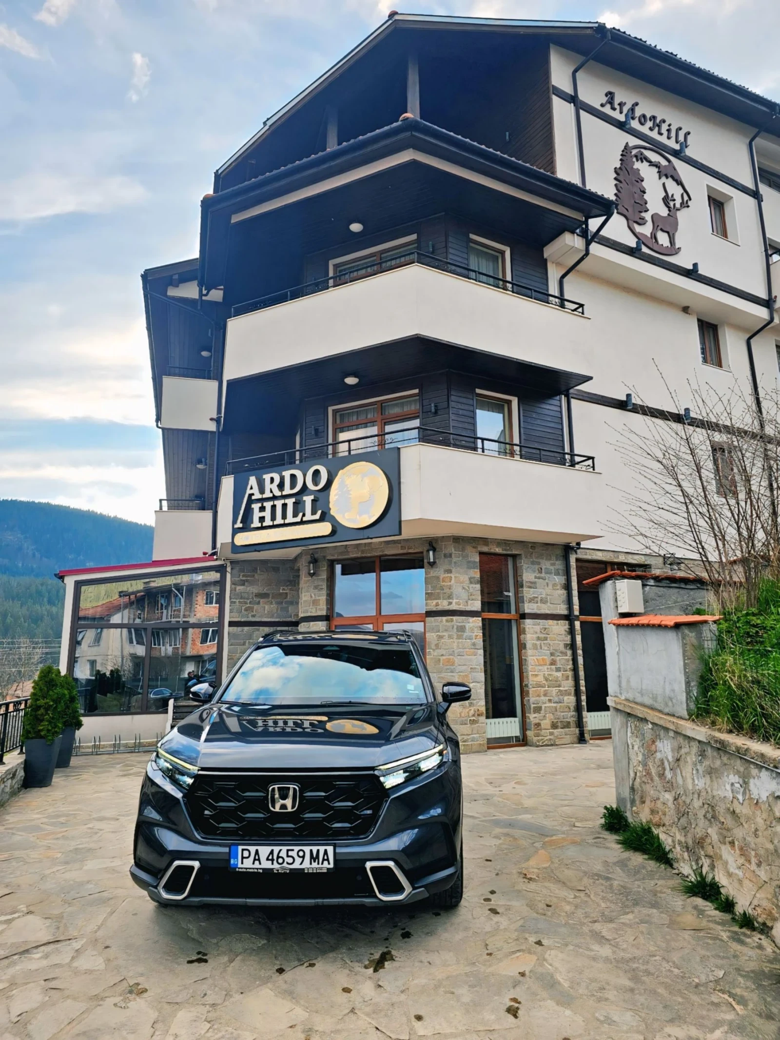 Honda Cr-v 2.0 turing hibrid 4x4 , снимка 1