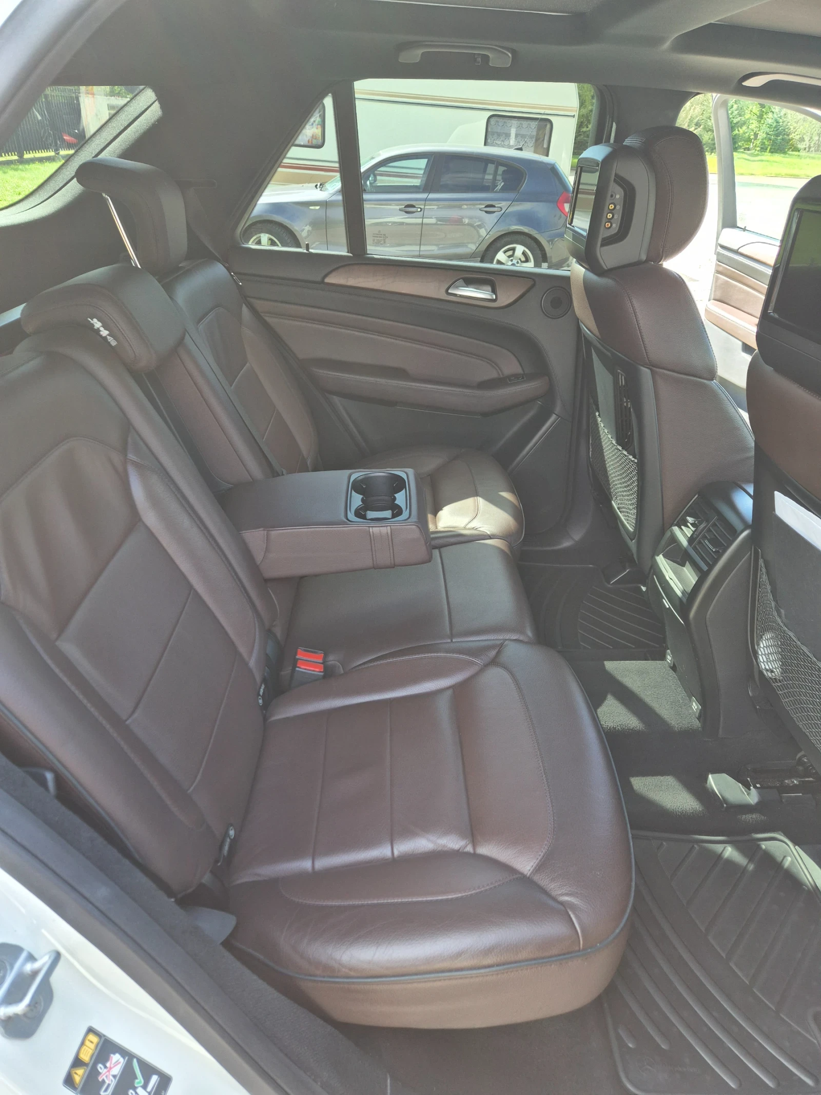 Mercedes-Benz ML 350  - изображение 9