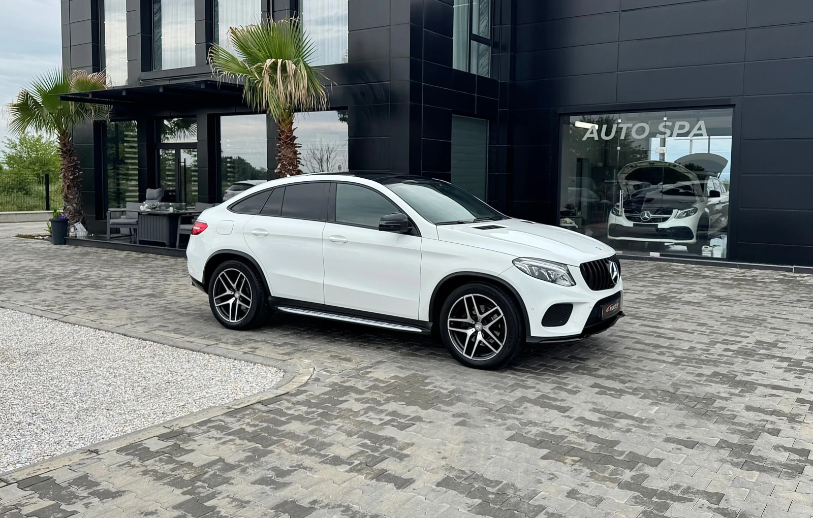 Mercedes-Benz GLE 350 d * Coupe* AMG Pack  - изображение 3