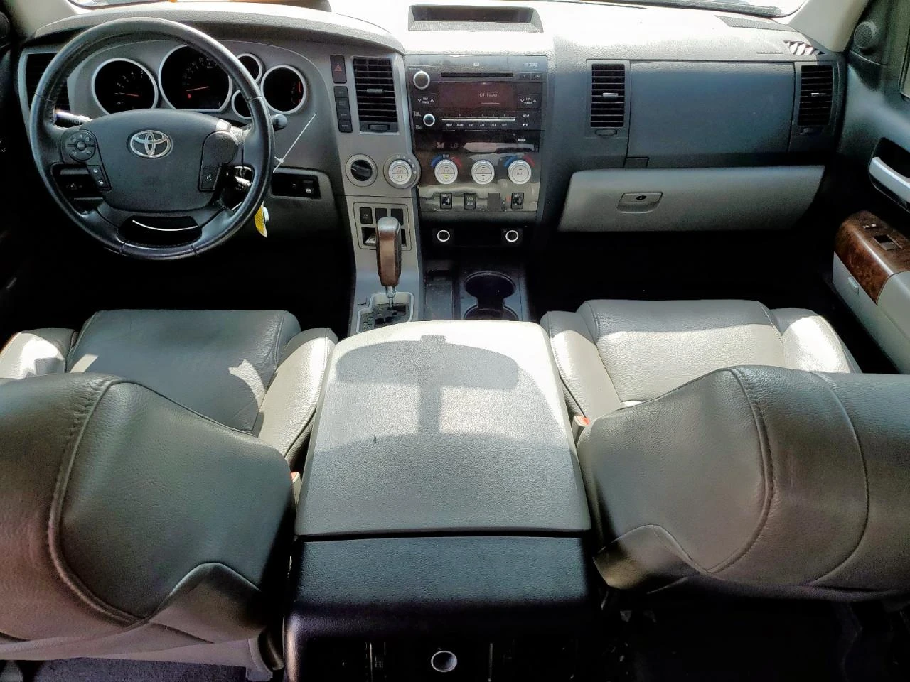 Toyota Tundra LIMITED AWD/ FACE  - изображение 8