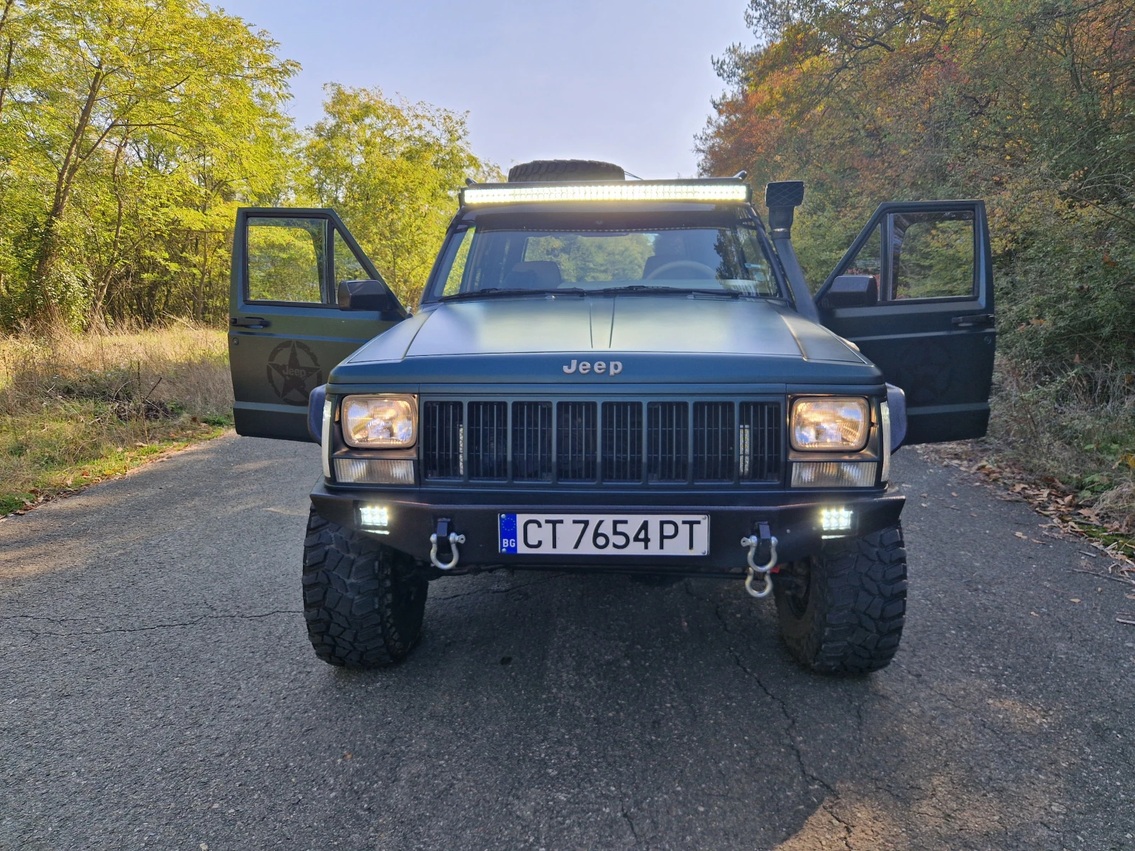 Jeep Cherokee 2, 5 - изображение 4