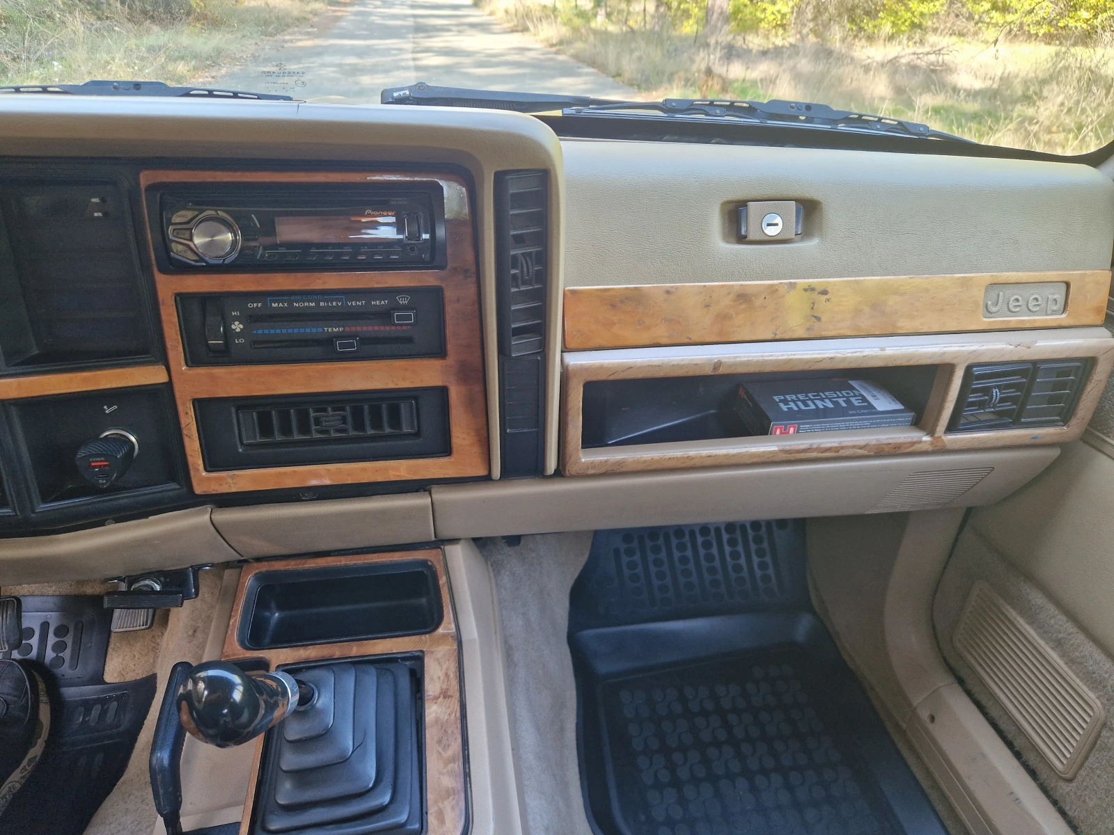 Jeep Cherokee 2, 5 | Mobile.bg � ����������� 15