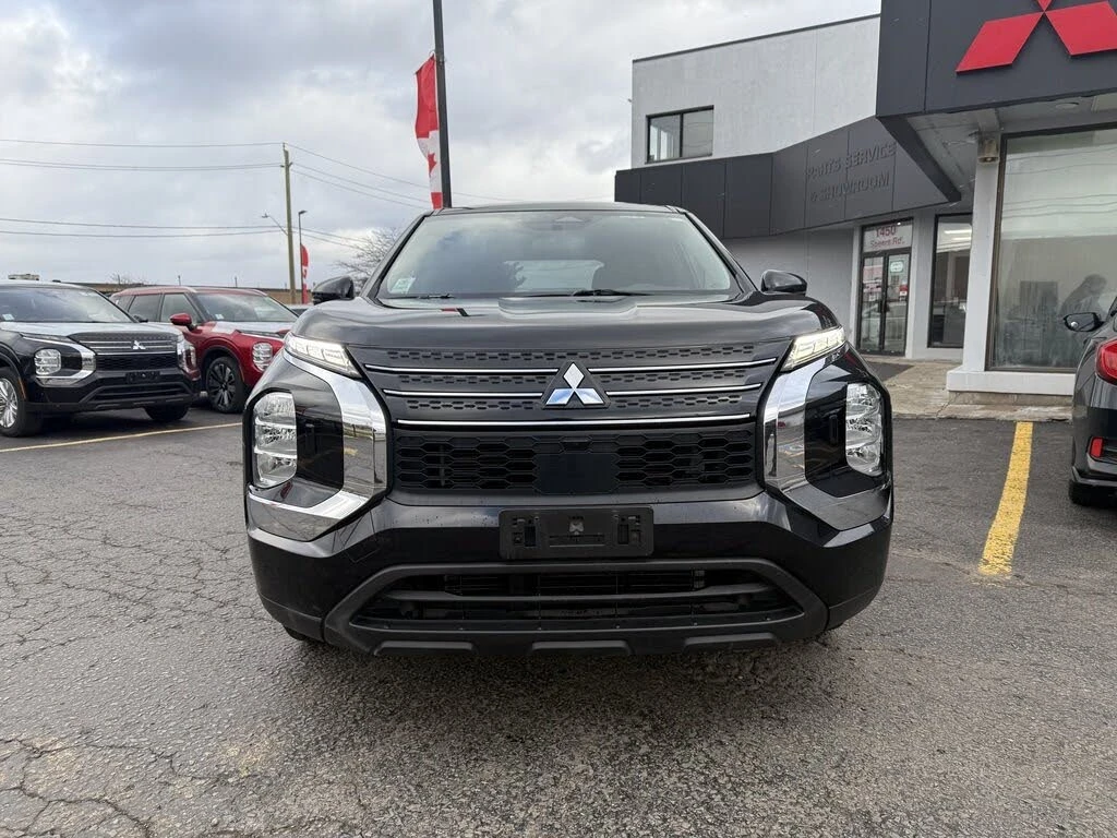 Mitsubishi Outlander ES S-AWC * CARFAX* * АвтоКредит* (ЦЕНА ДО БГ) - изображение 3