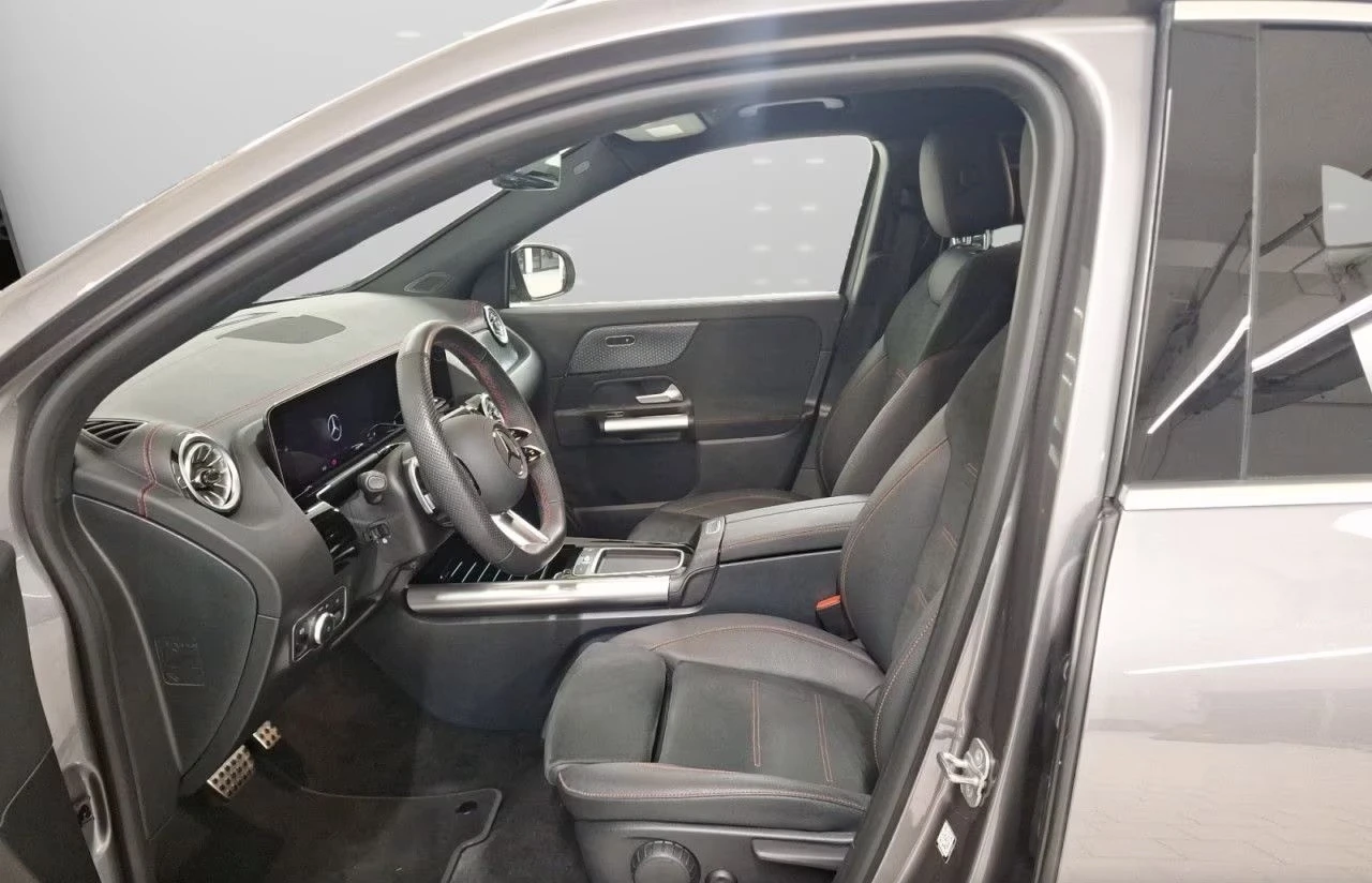 Mercedes-Benz EQA 350 4-MATIC/AMG/FACELIFT/CAMERA/, снимка 8 - Автомобили и джипове - 53912728