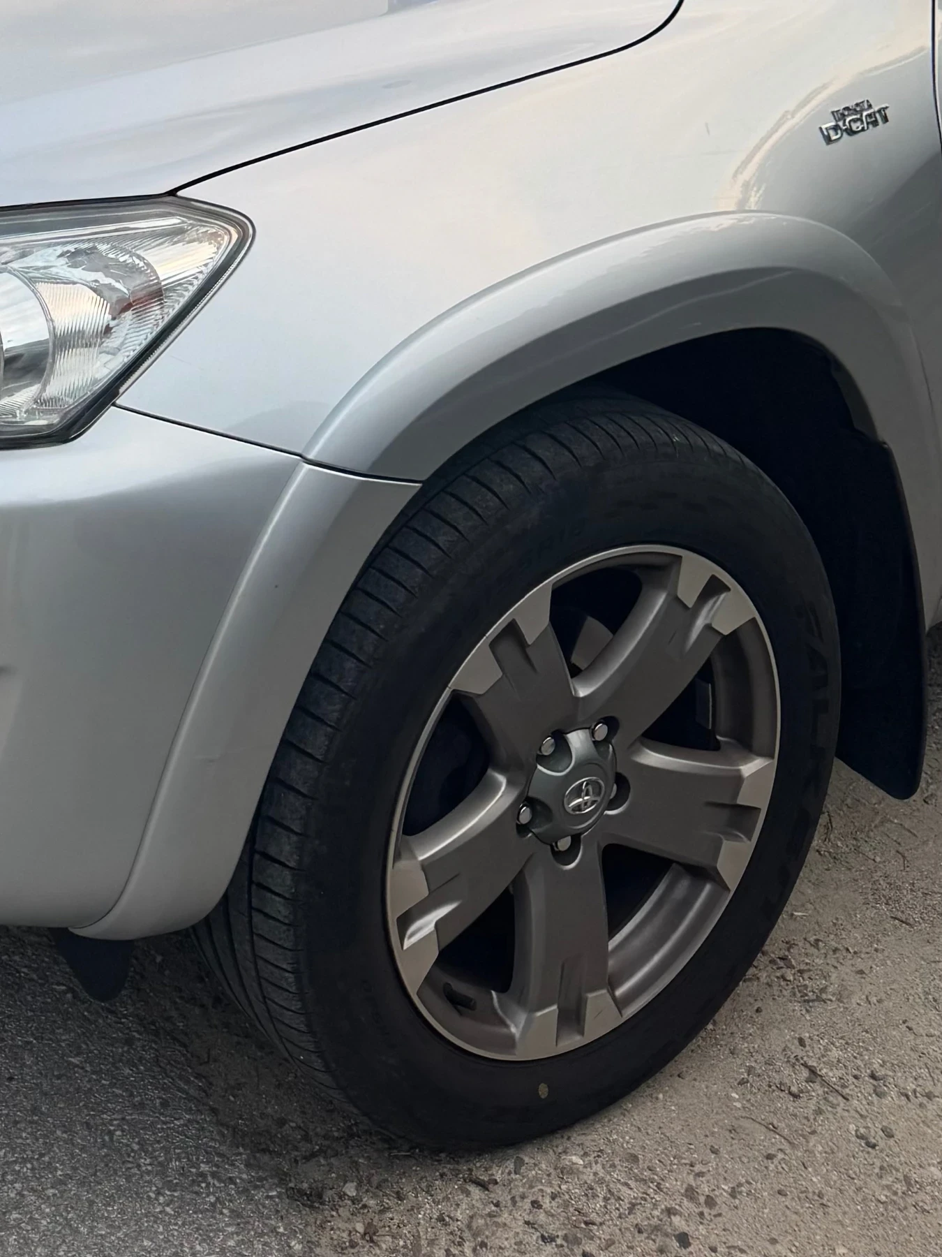 Toyota Rav4, снимка 17 - Автомобили и джипове - 54045174