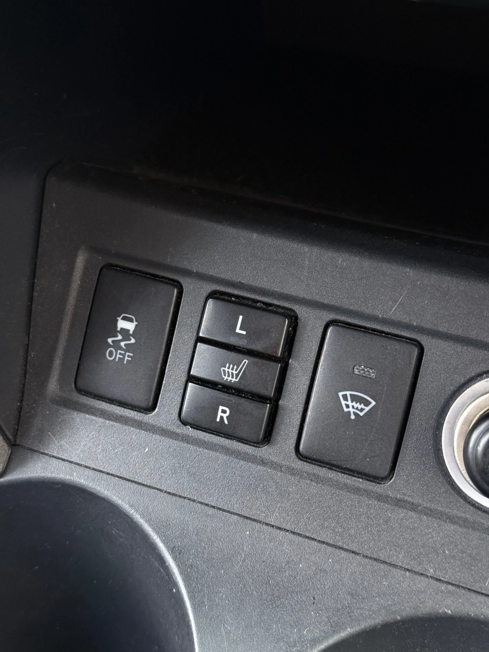 Toyota Rav4, снимка 10 - Автомобили и джипове - 54045174