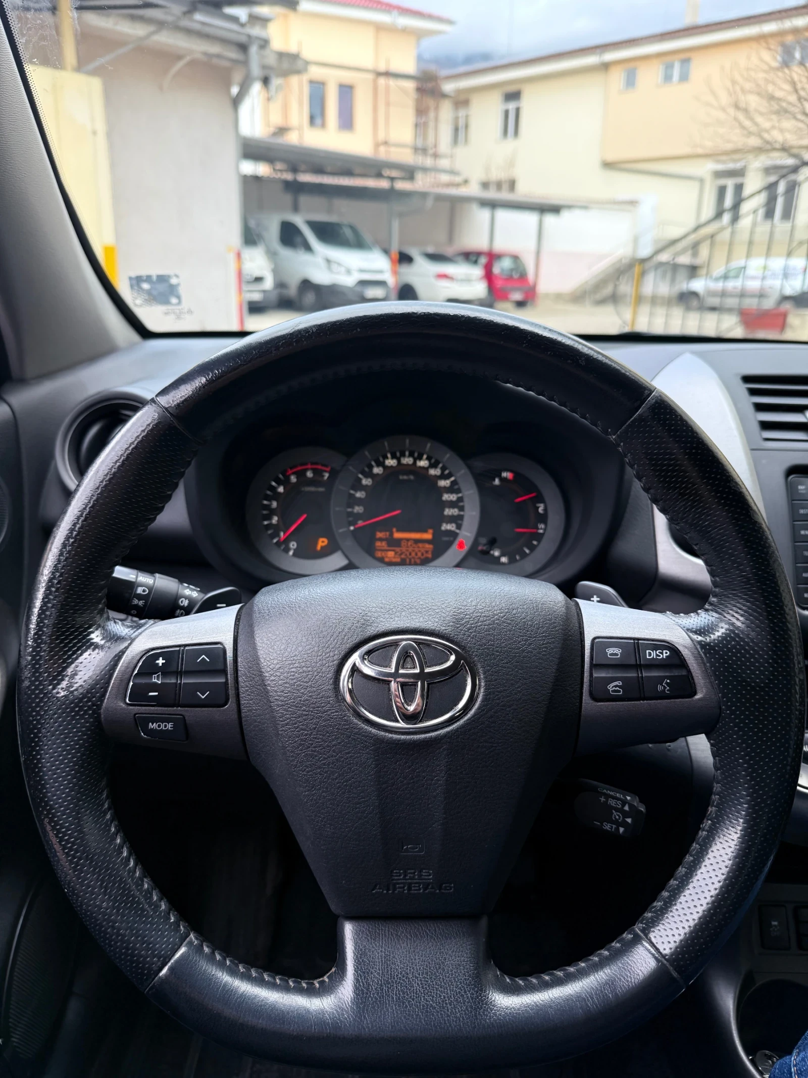 Toyota Rav4, снимка 7 - Автомобили и джипове - 54045174