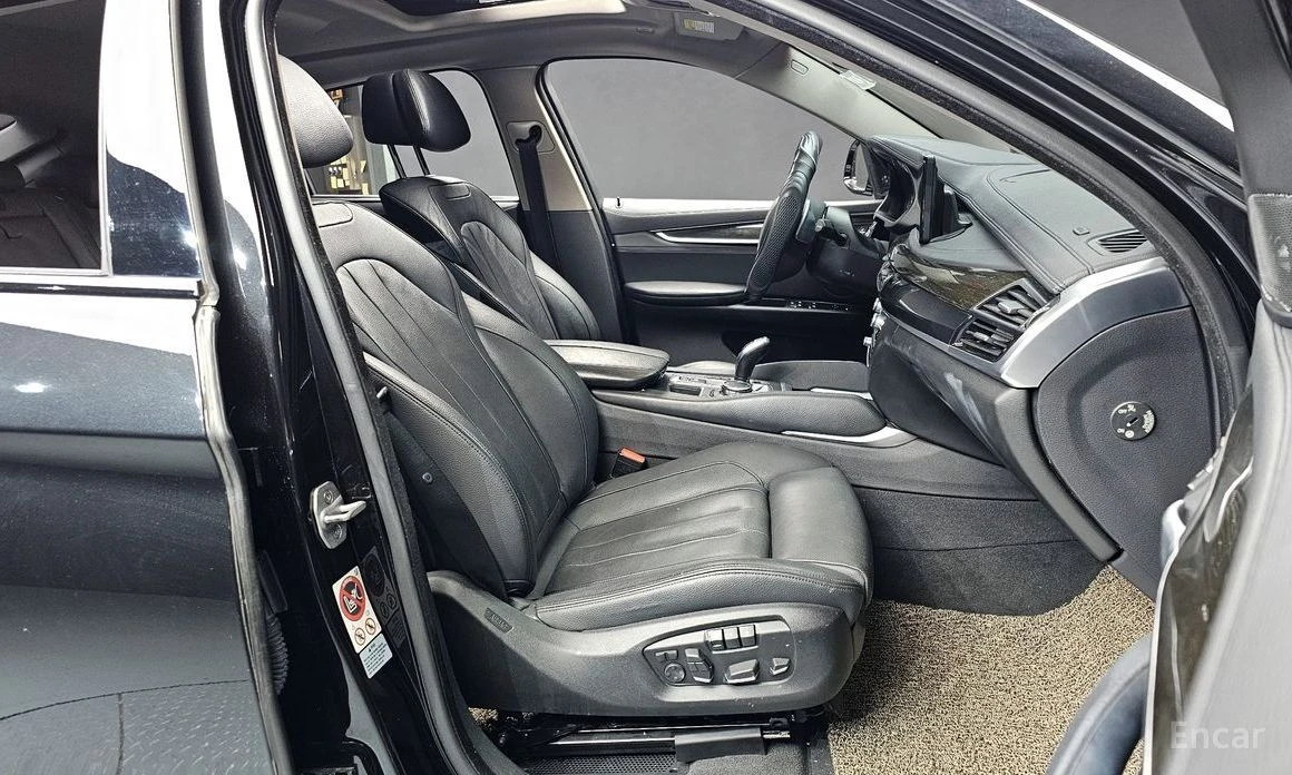 BMW X6, снимка 10 - Автомобили и джипове - 54336204