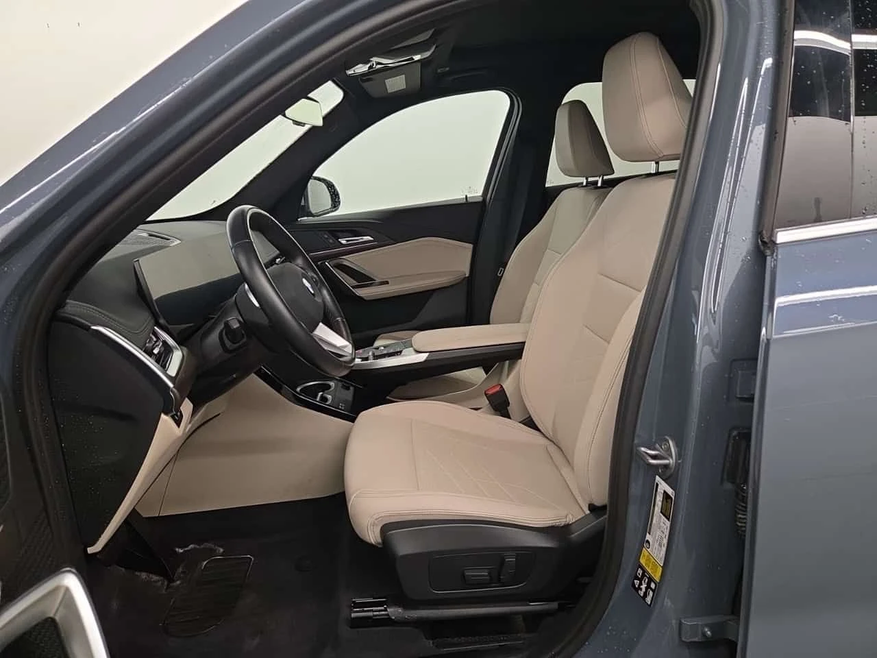 BMW X1 XDRIVE28I| PANO| ПОДГРЕВИ| 2 КЛЮЧА| CARFAX, снимка 10 - Автомобили и джипове - 54529471