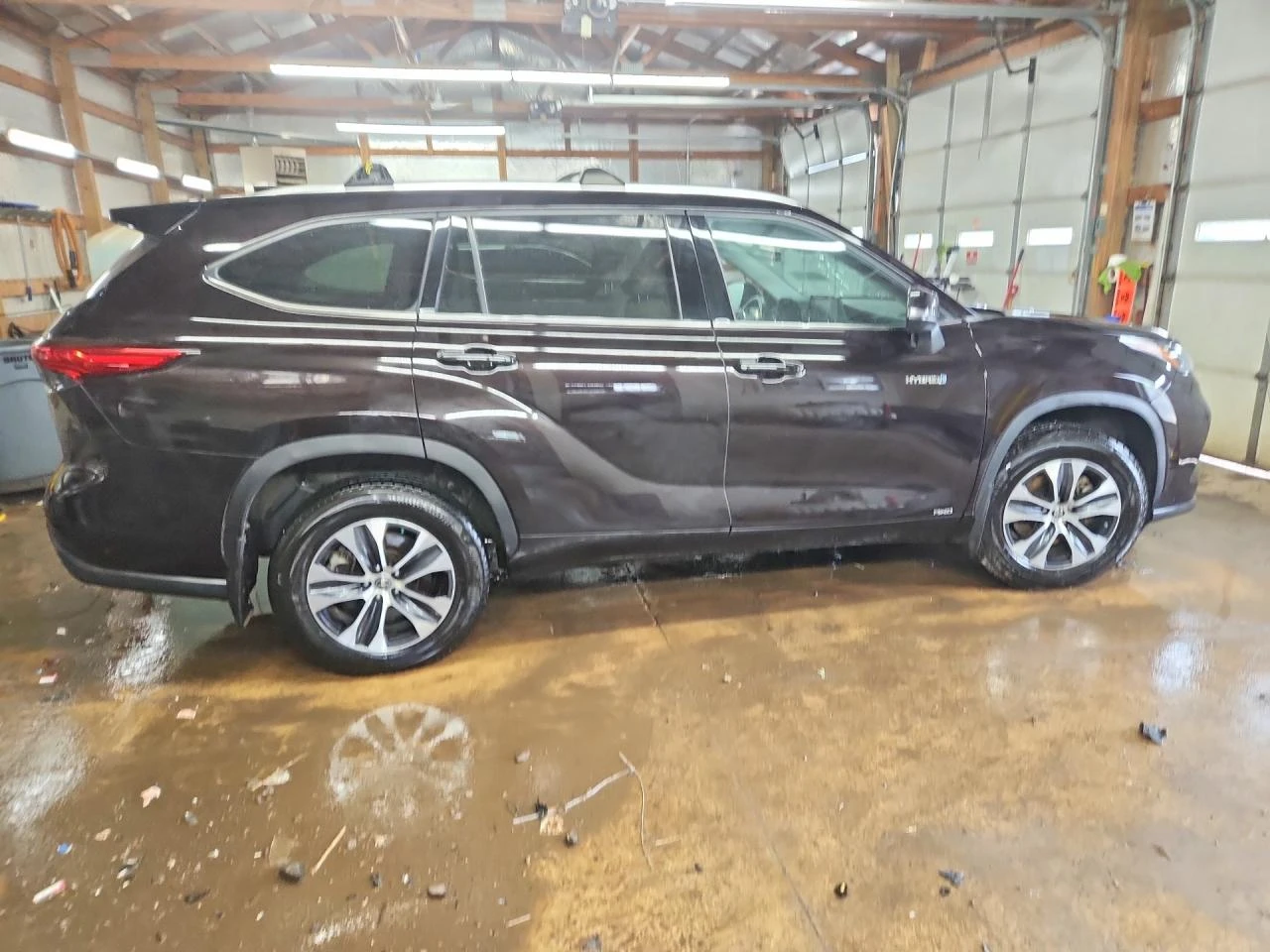 Toyota Highlander * Hybrid* XLE* , снимка 3 - Автомобили и джипове - 54561013