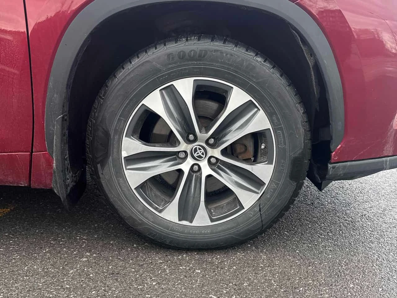Toyota Highlander | AWD | ПОДГРЕВ | ДВА КЛЮЧА | CARFAX | , снимка 7 - Автомобили и джипове - 54608202