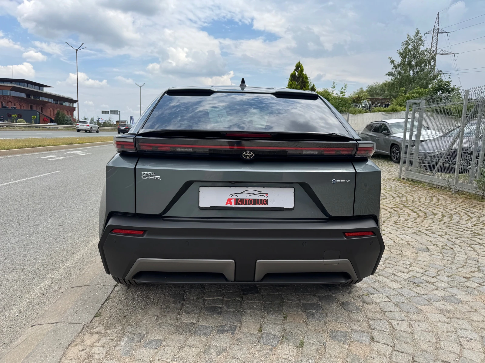 Toyota C-HR 58kwh/77kwh, снимка 6 - Автомобили и джипове - 54786019