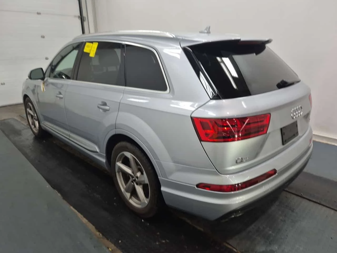 Audi Q7 3.0Т * TECHNIK * CARFAX * , снимка 5 - Автомобили и джипове - 55771705