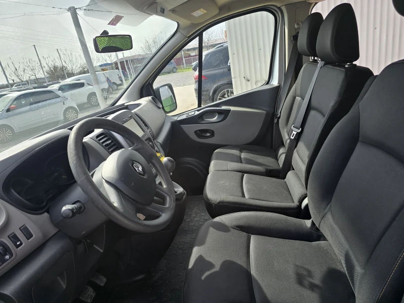 Renault Trafic  8+ 1  evro 6B, снимка 9 - Бусове и автобуси - 49480775