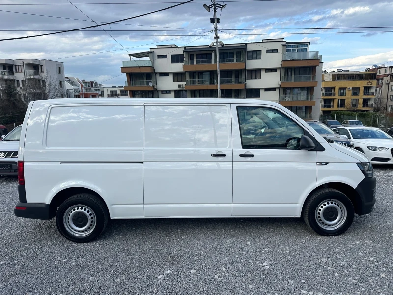 VW T6 ШВЕЙЦАРИЯ 4х4 НАВИГАЦИЯ, снимка 4 - Бусове и автобуси - 49499033