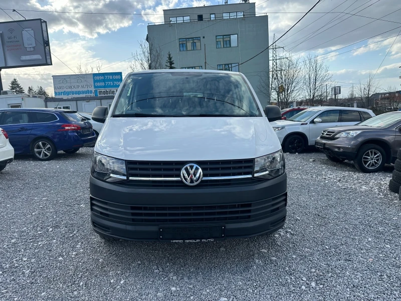 VW T6 ШВЕЙЦАРИЯ 4х4 НАВИГАЦИЯ, снимка 2 - Бусове и автобуси - 49499033