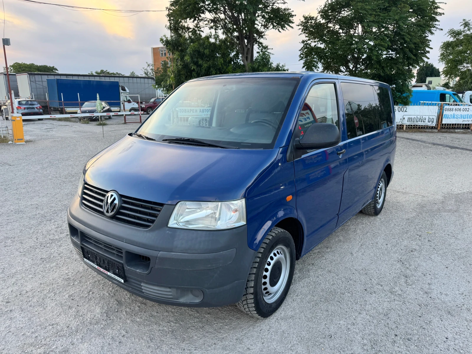 VW Transporter T5-2.5-4x4, снимка 6 - Бусове и автобуси - 54724658