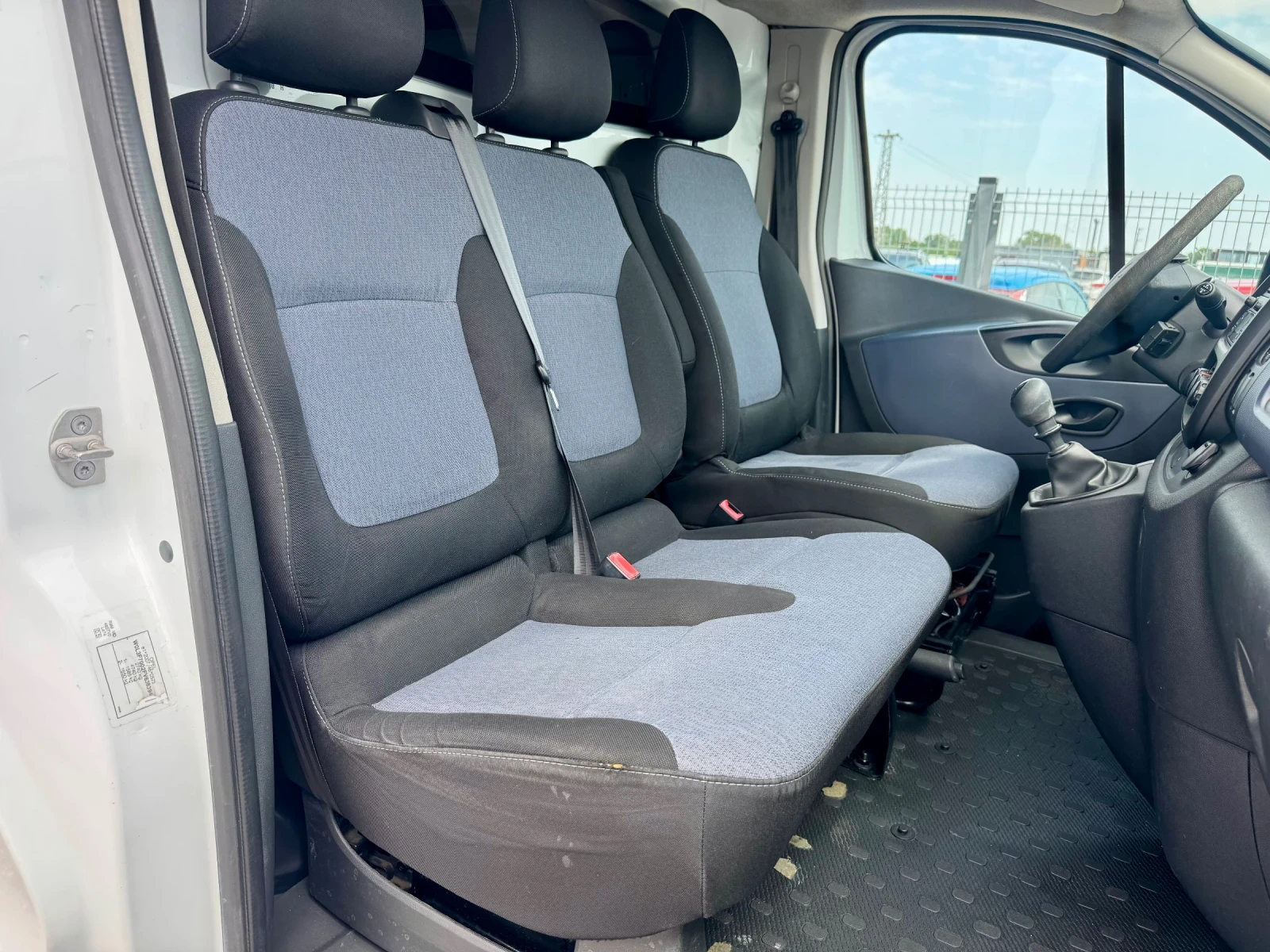 Opel Vivaro 1.6D | Mobile.bg � ����������� 10