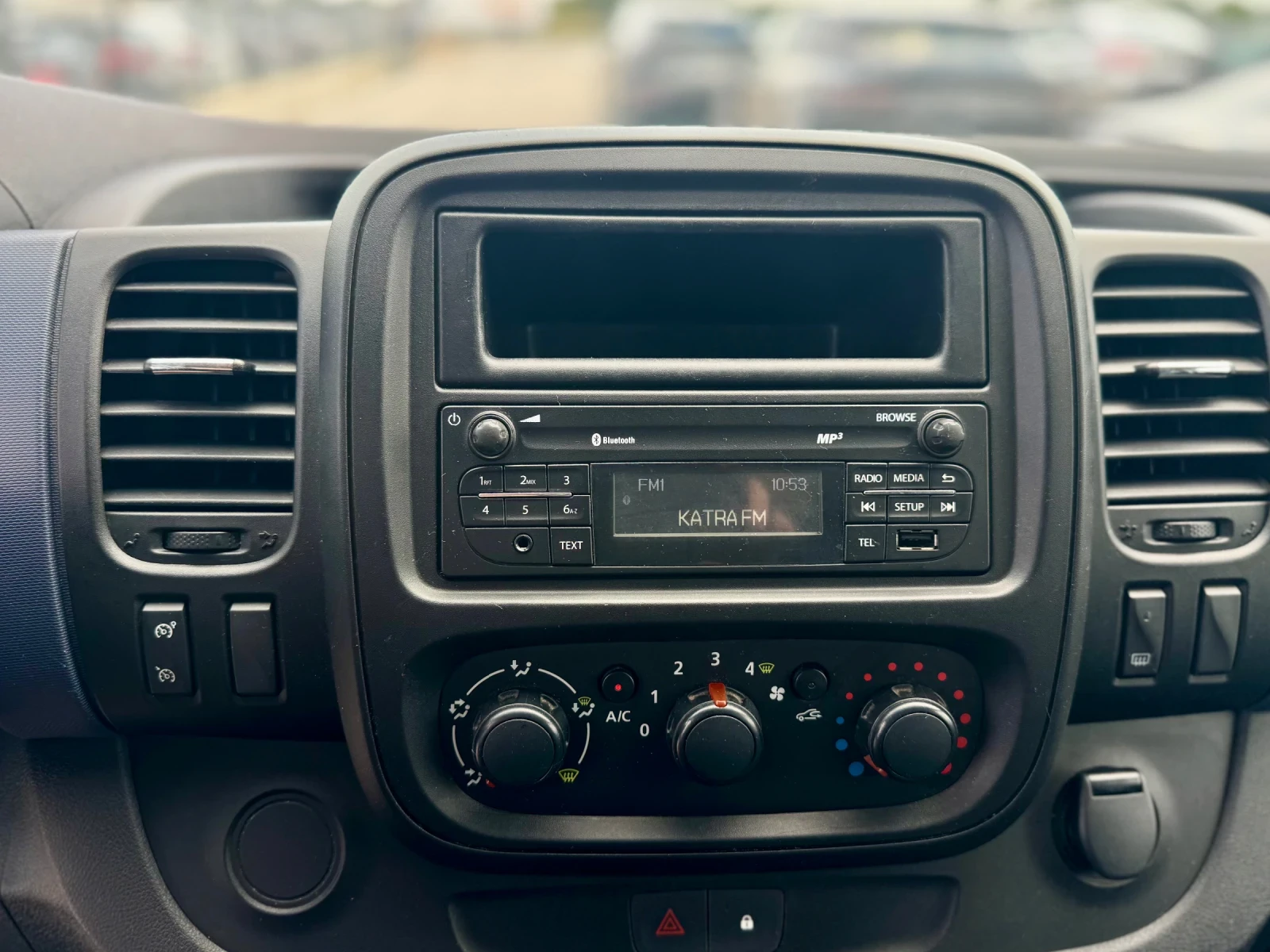 Opel Vivaro 1.6D | Mobile.bg � ����������� 14