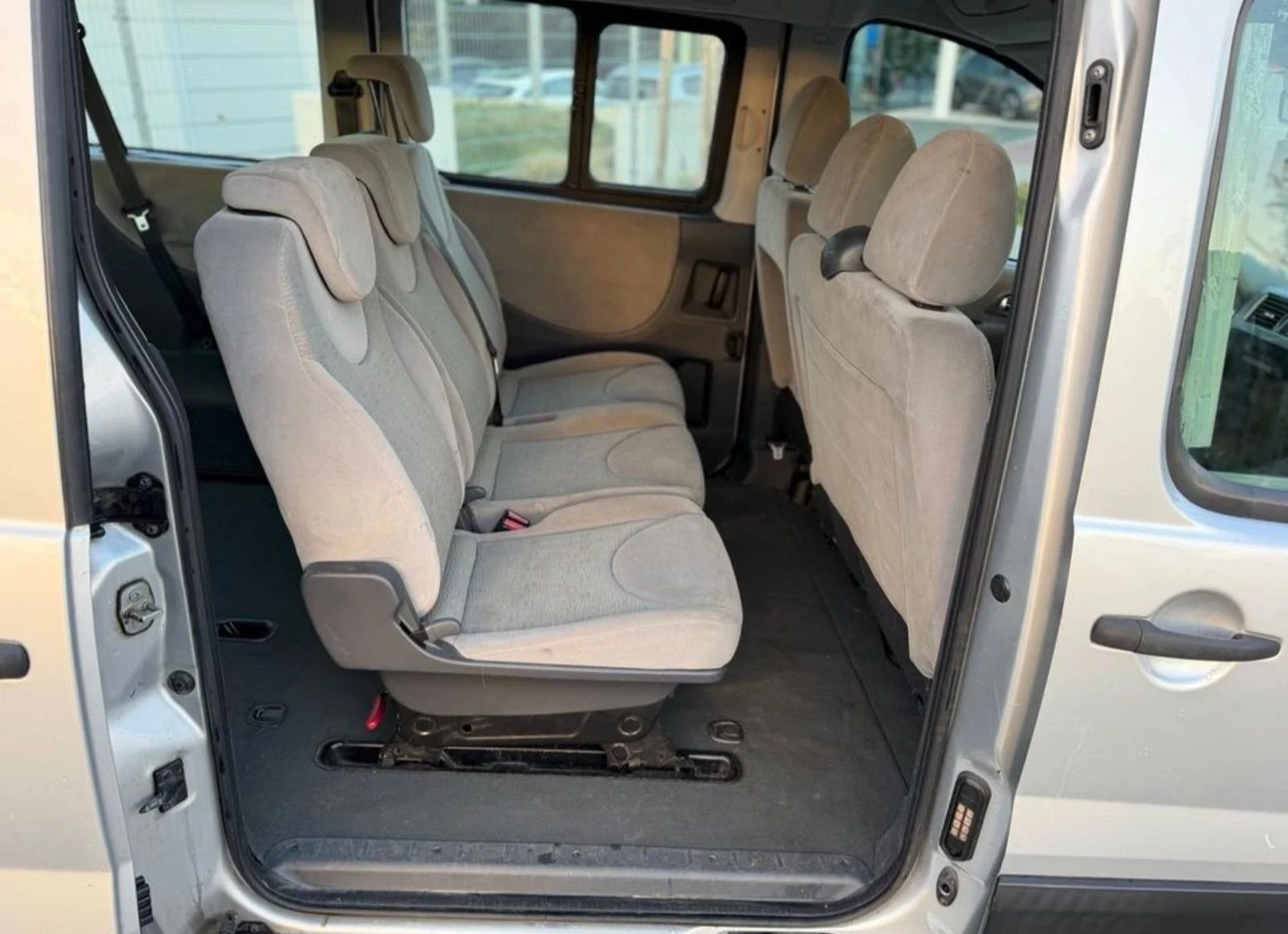 Fiat Scudo 120 MultiJet 8+ 1, снимка 9 - Бусове и автобуси - 56168073