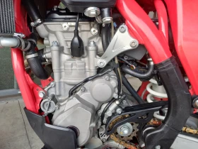 Обява за продажба на GASGAS MC 250 F 2023г. ~10 500 лв. - изображение 7 | Auto.bg Обява за продажба на GASGAS MC 250 F 2023г. ~10 500 лв. - изображение 7