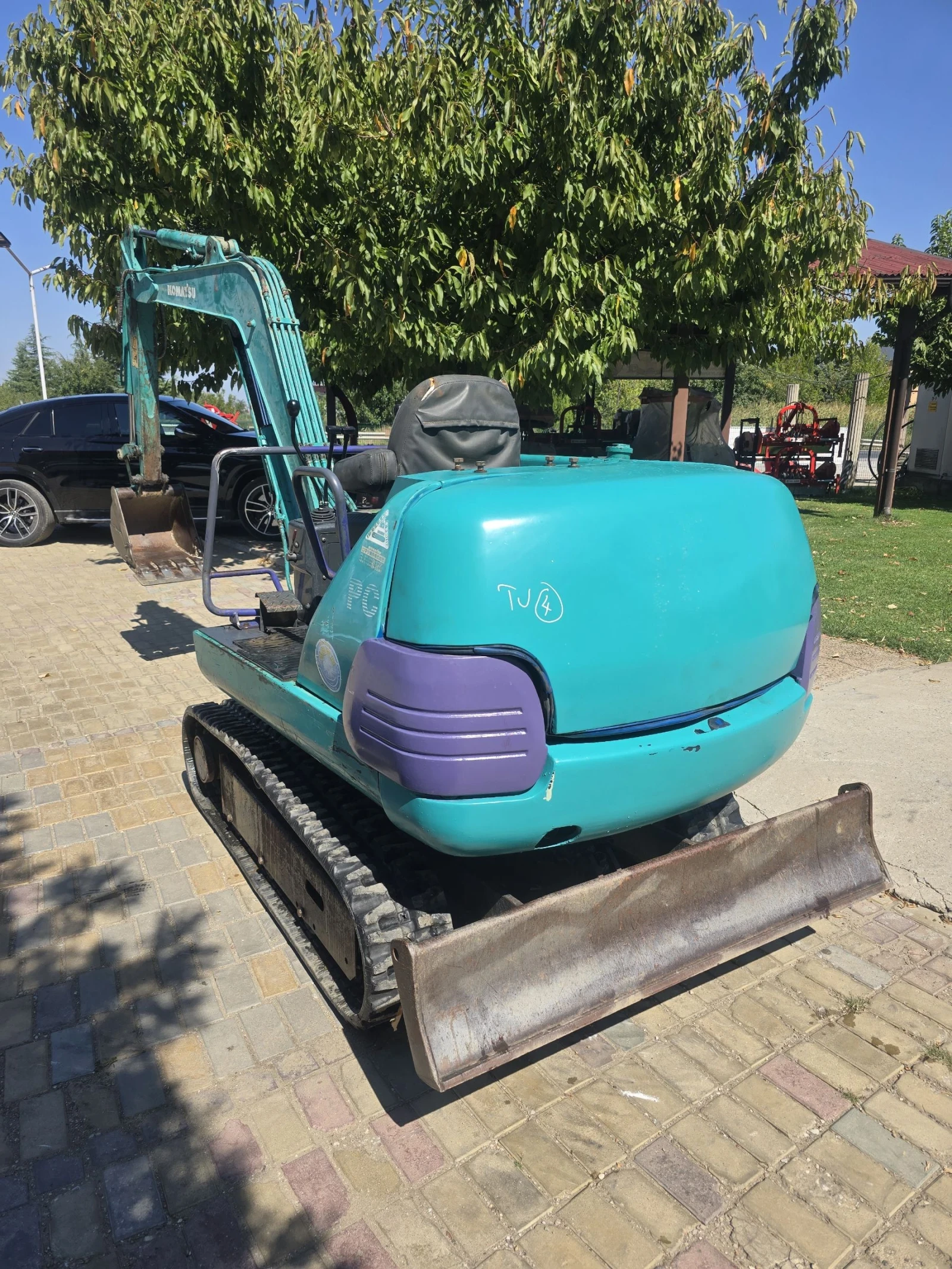 Багер Komatsu PC 10 - изображение 4