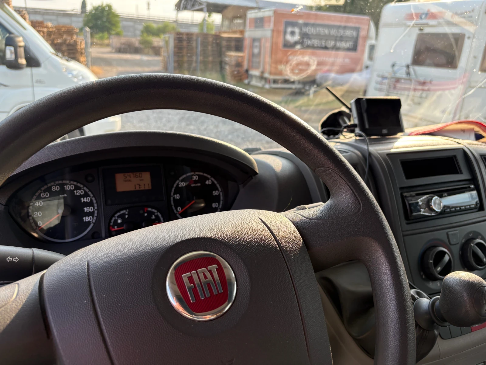������ LMC 2.3 JTD | Mobile.bg � ����������� 11