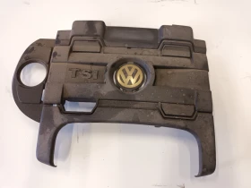 Декоративен капак двигател фолксваген пасат, голф