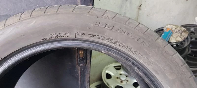 Гуми Летни 235/50R19, снимка 7 - Гуми и джанти - 33439188