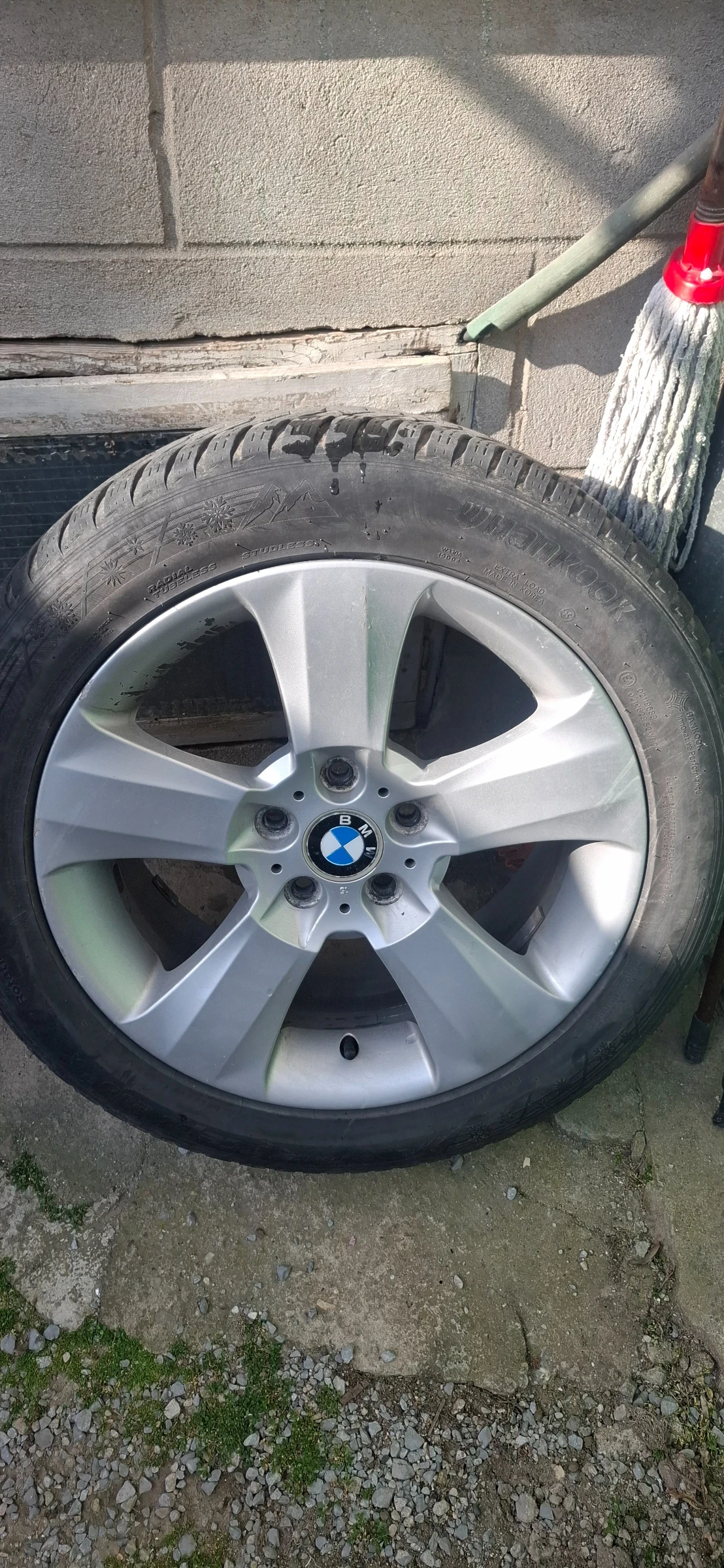 Гуми с джанти Hankook 235/50R18, снимка 2 - Гуми и джанти - 54003440