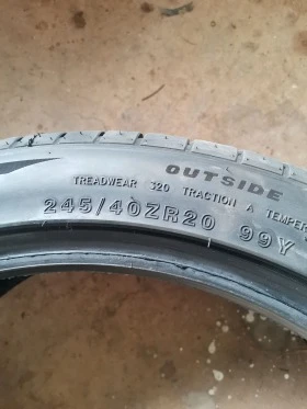 Гуми Летни 245/40R20, снимка 5 - Гуми и джанти - 46949036