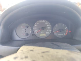 Mazda 323, снимка 10