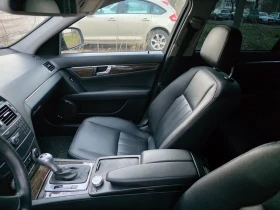 Mercedes-Benz C 220, снимка 16