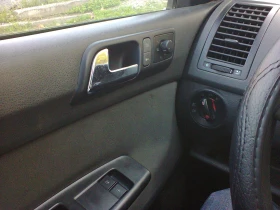 VW Polo 1.4 i -75 коня -бензин * КЛИМАТИК* , снимка 16