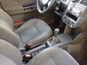 VW Polo 1.4 i -75 коня -бензин * КЛИМАТИК* , снимка 11