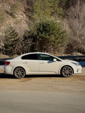 Toyota Avensis - 4200 € / 8214.49 лв. - 90904441 4