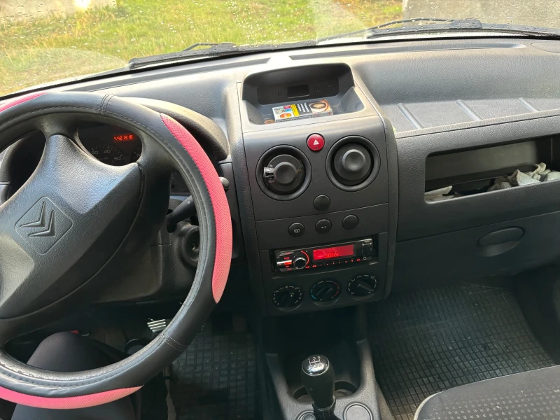 Citroen Berlingo 1.6HDI, снимка 3 - Автомобили и джипове - 47738295