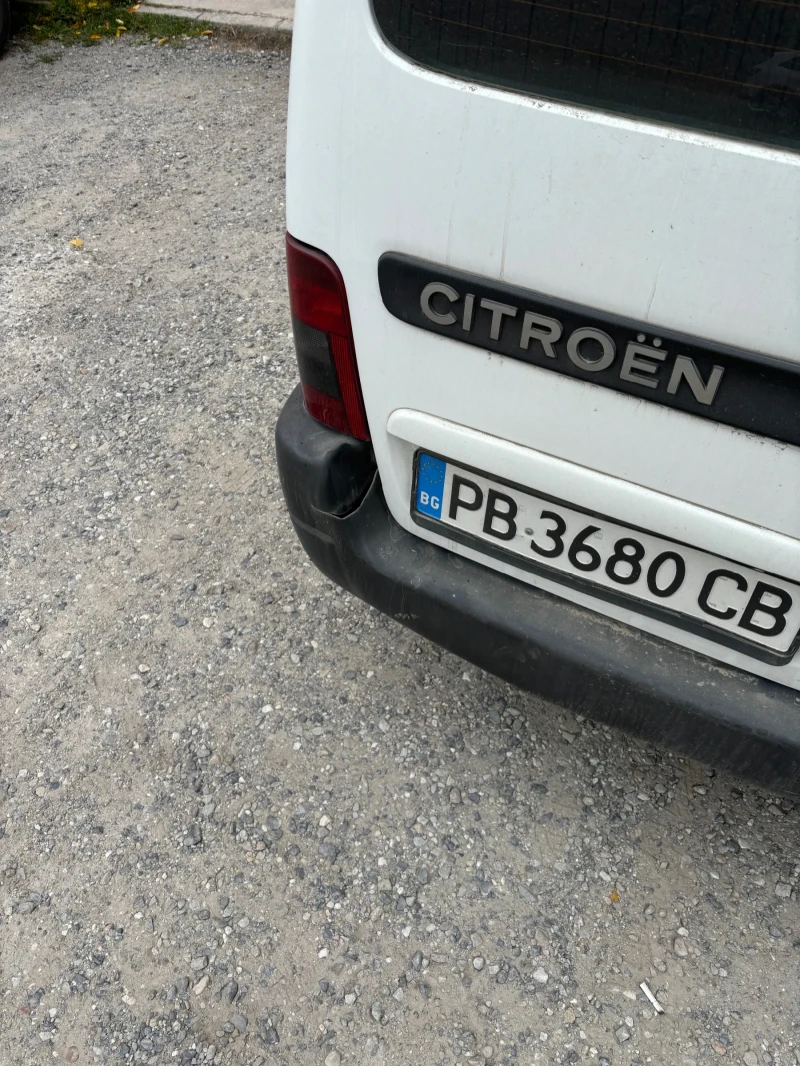 Citroen Berlingo 1.6HDI, снимка 7 - Автомобили и джипове - 47738295