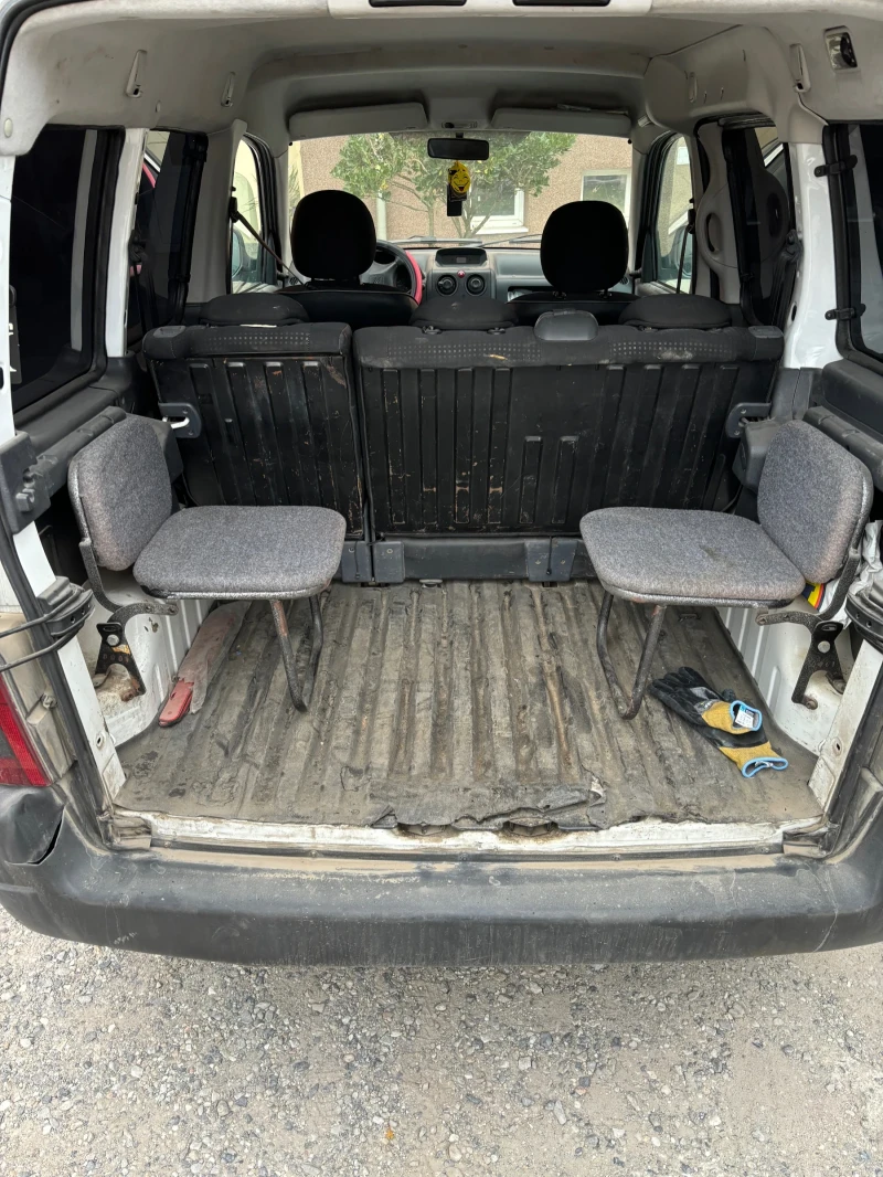 Citroen Berlingo 1.6HDI, снимка 11 - Автомобили и джипове - 47738295