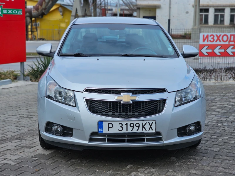 Chevrolet Cruze LT КАТО НОВА, снимка 2 - Автомобили и джипове - 48640642