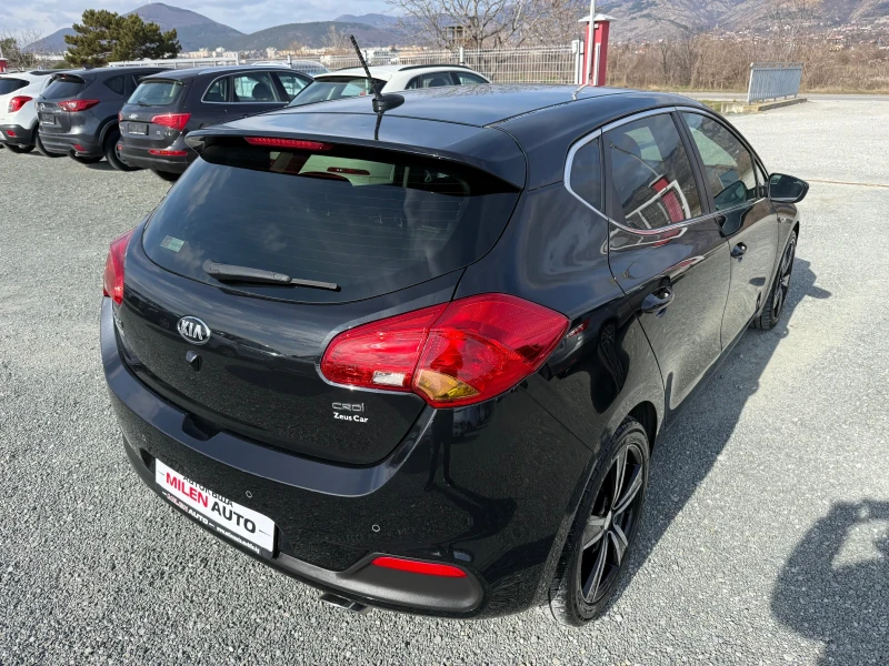 Kia Ceed (KATO НОВА), снимка 6 - Автомобили и джипове - 48888050