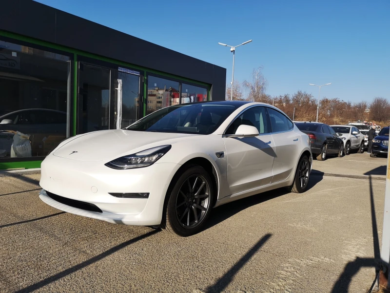 Tesla Model 3 Long Range
