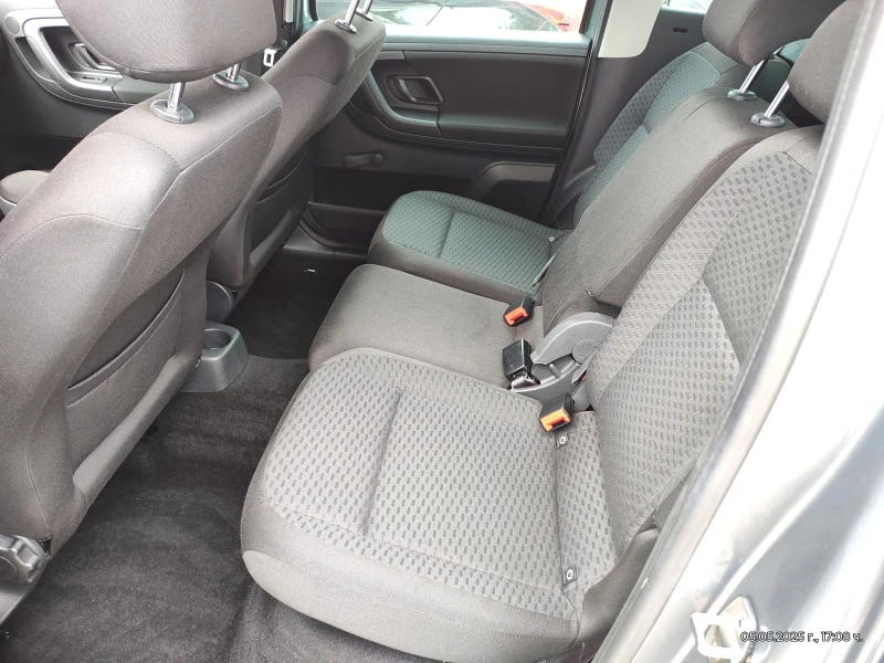Skoda Roomster 1.6 tdi, снимка 11 - Автомобили и джипове - 50806555