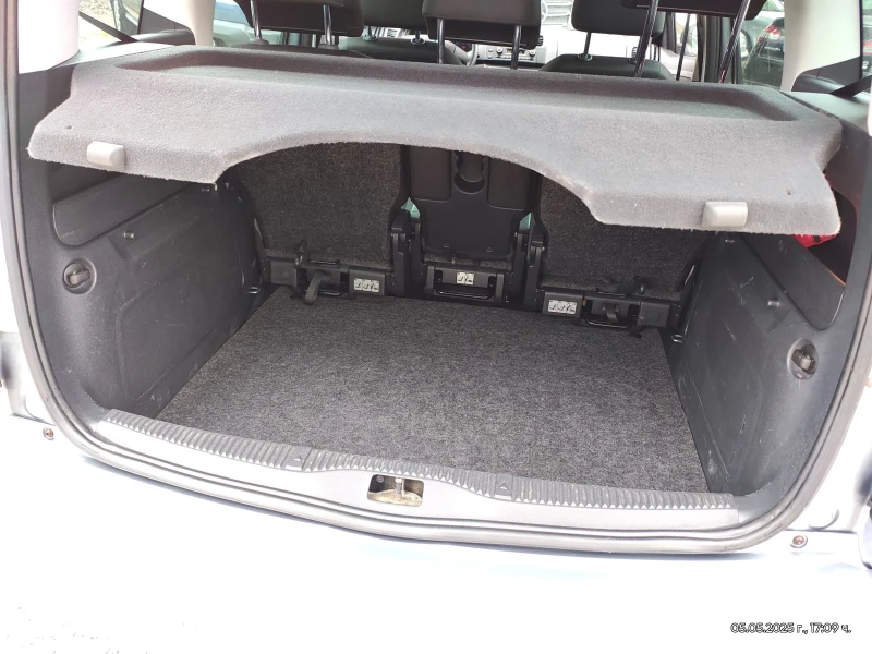 Skoda Roomster 1.6 tdi, снимка 15 - Автомобили и джипове - 50806555