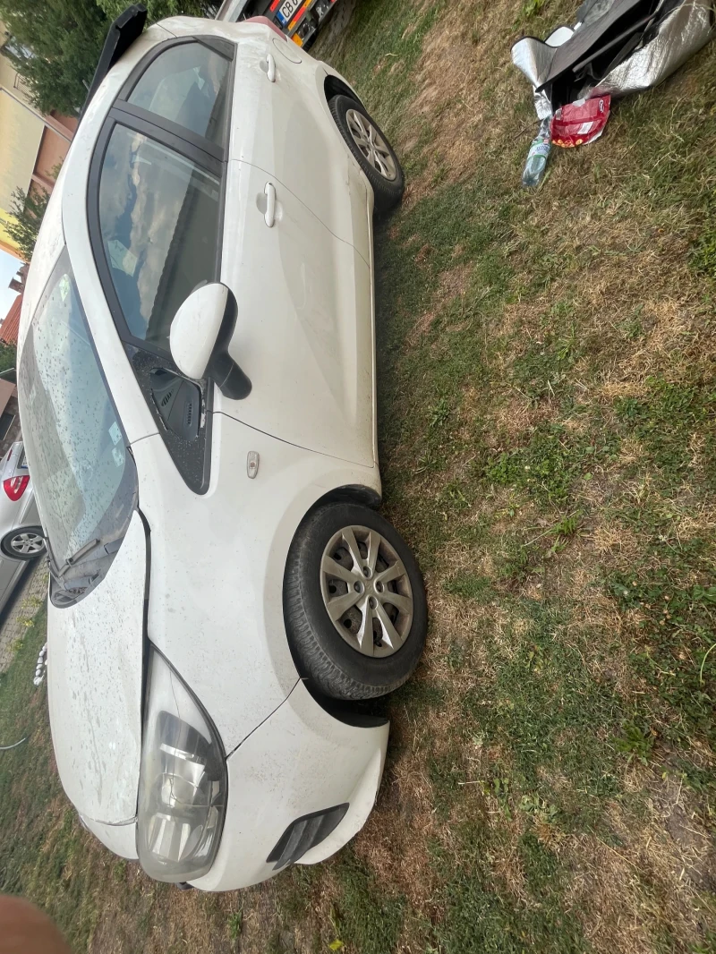 Kia Rio 1.2i, снимка 5 - Автомобили и джипове - 52526774
