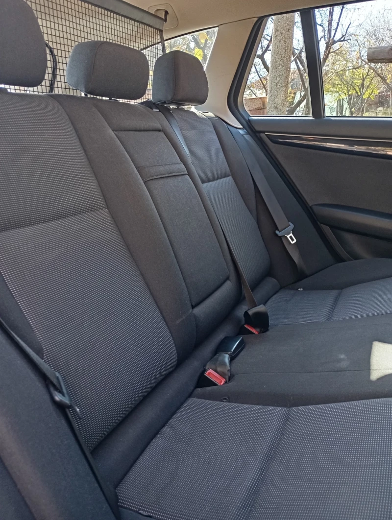 Mercedes-Benz C 200 blueefficiency, снимка 7 - Автомобили и джипове - 52550477